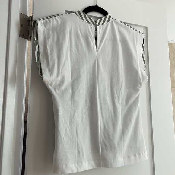 Zara Blouse - Picture 2 of 3